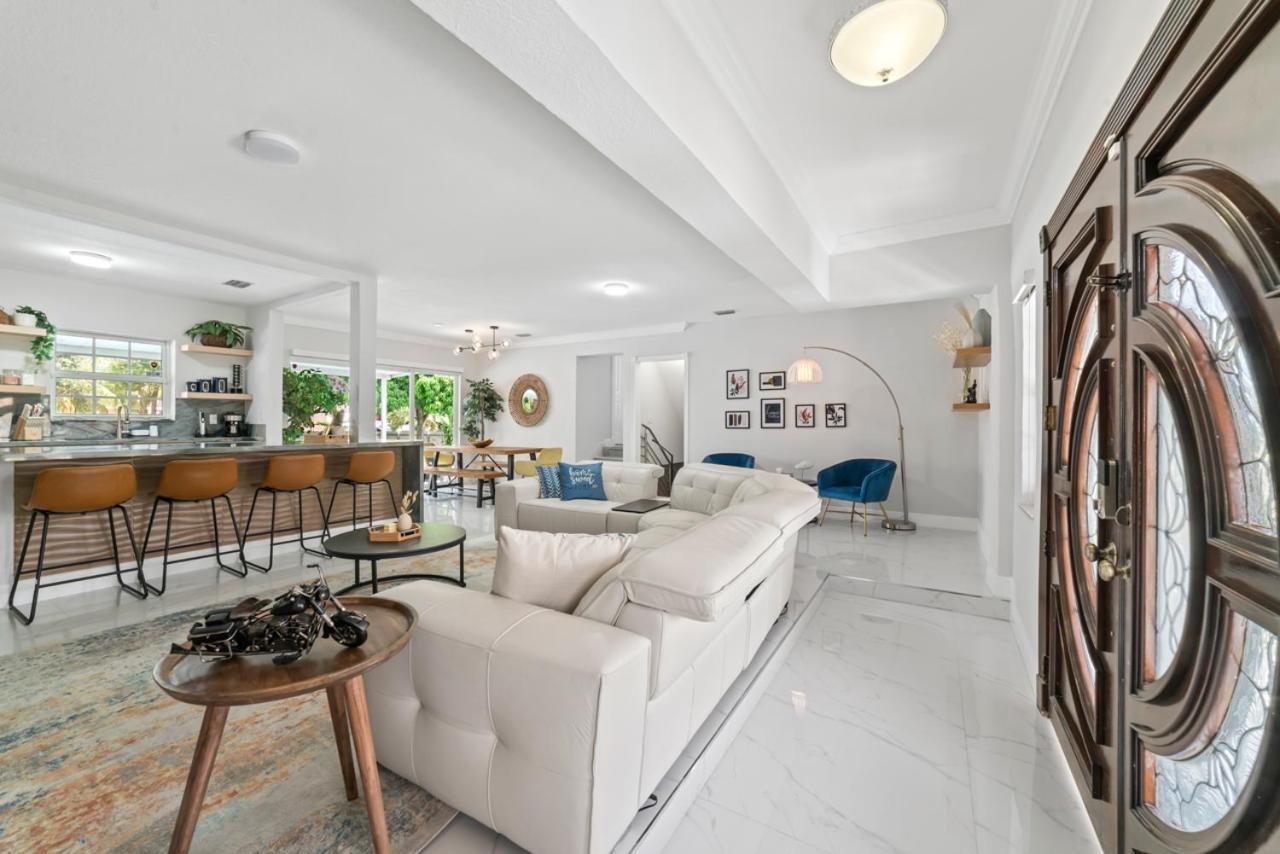 Miami Fun Home With Pool & Games L30 Εξωτερικό φωτογραφία