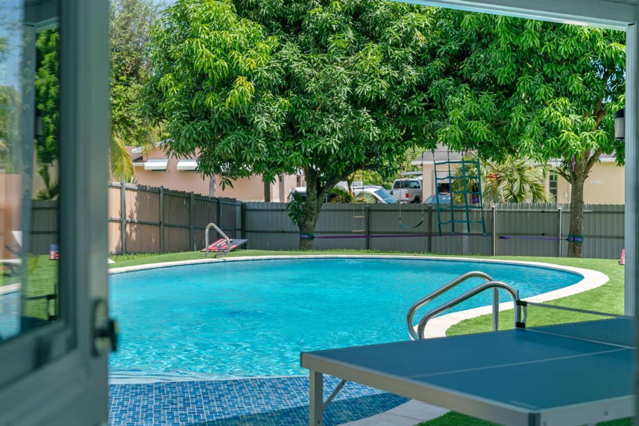 Miami Fun Home With Pool & Games L30 Εξωτερικό φωτογραφία